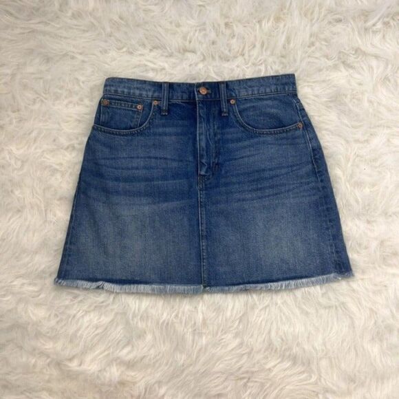 Madewell Rigid Denim A-Line Mini Skirt in Leandra Wash raw Hem size 29 NWOT - Picture 1 of 12